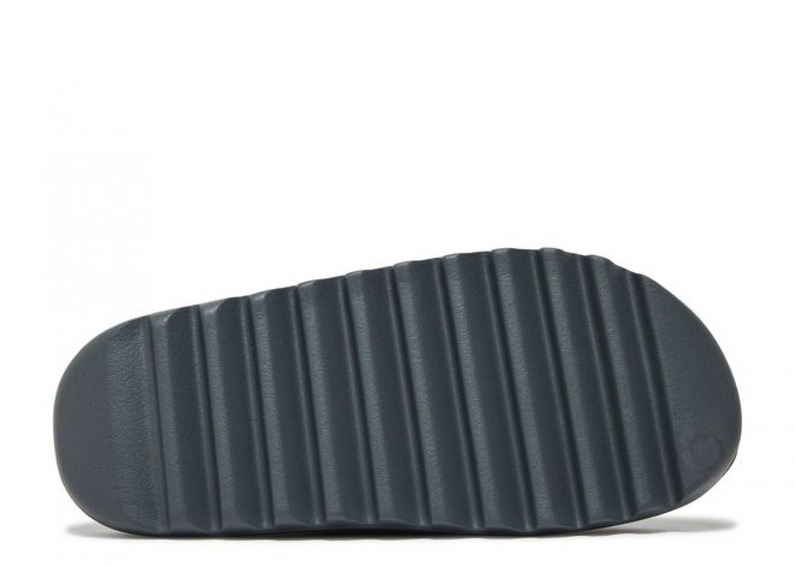 YEEZY SLIDES SLATE GREY image 3