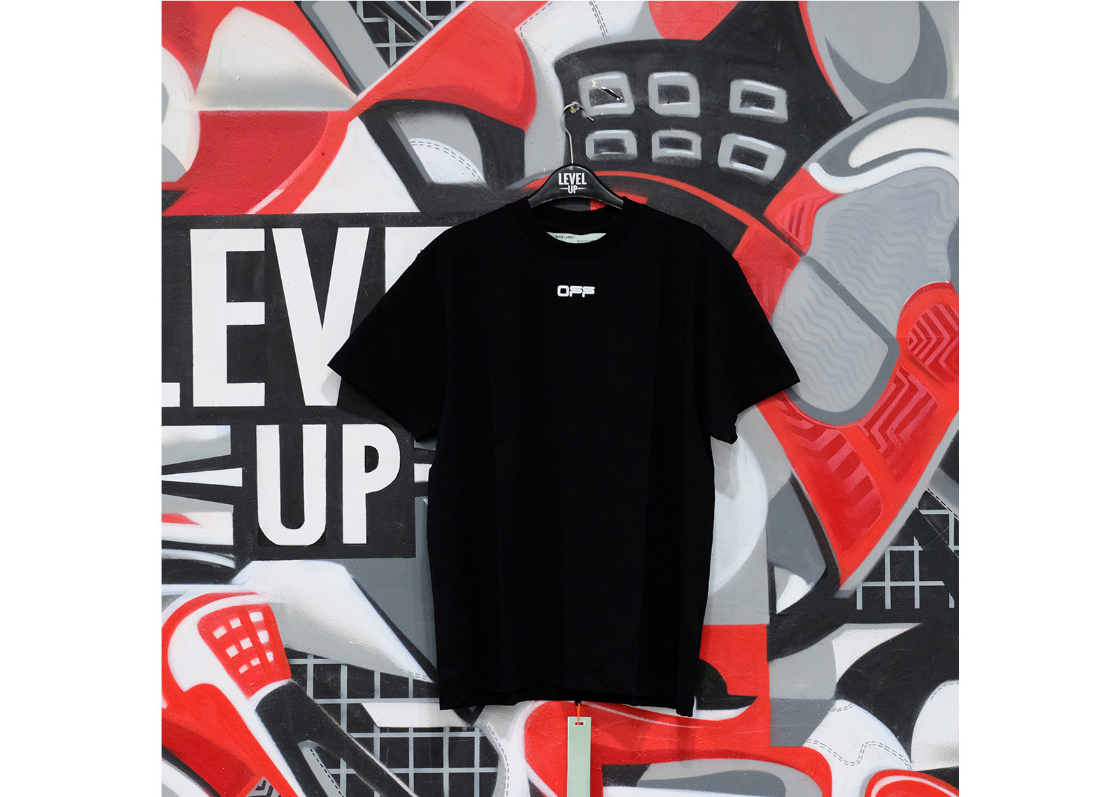 OFF WHITE AIRPORT TEE BLACK | Level Up