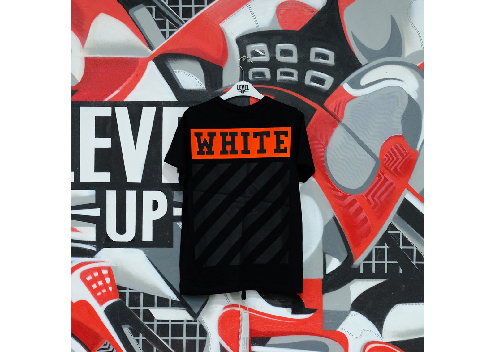 OFF WHITE ORANGE BOX BLACK TEE image 2